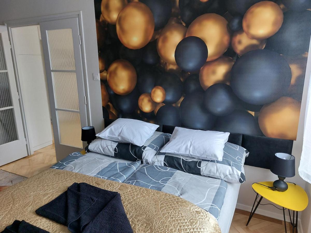 Fand Center Apartman Luxury Сегед Екстер'єр фото